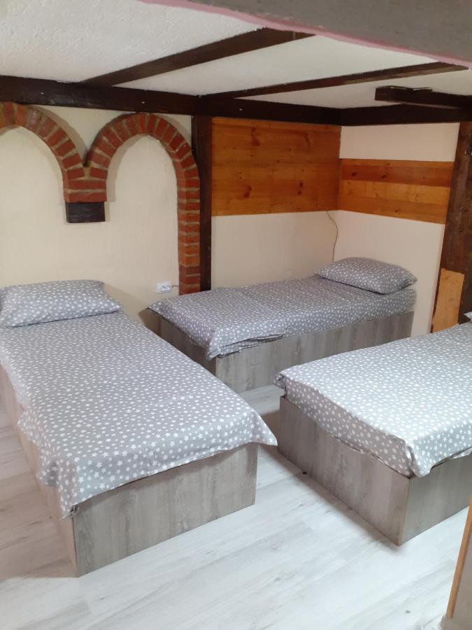 Porodicni Apartman,Viktor Cafee Šabac Extérieur photo