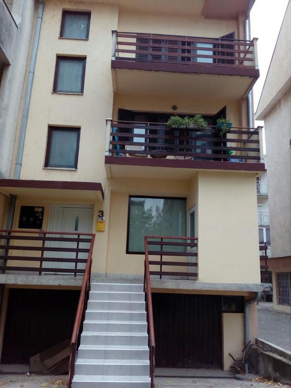 Porodicni Apartman,Viktor Cafee Šabac Extérieur photo